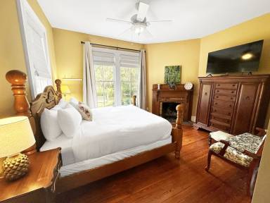 Bed and breakfast  Gainesville
