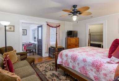 Bed and breakfast  Asheville