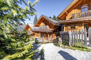 Entspannte Tage im Zillertal: Deine Ferienwohnung in Hochfügen - HomeToGo