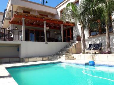 Villa  Sea Breeze