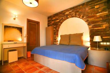 Accommodation Panormos