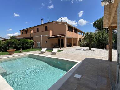 Casa Cecina