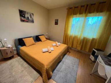 Bed and breakfast  Loures