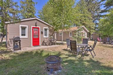 Cottage Suttons Bay