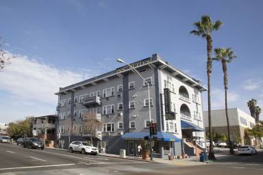 Motel