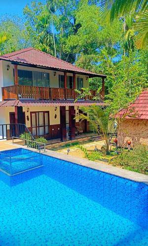 Bed and breakfast Kadathu