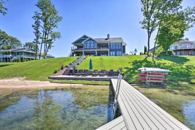 House  Traverse City