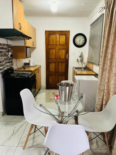 Mohwelere Guest House
