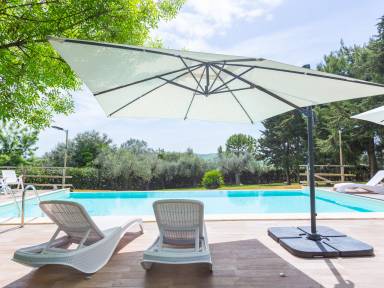 Ferienhaus mit Terrasse, Grill und Pool