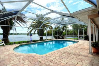 House Palm Harbor