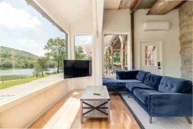 Lodge  Holiday Island