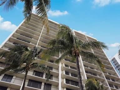 Appartement en copropriété Flamingo / Lummus