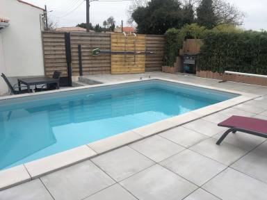 House  Saujon