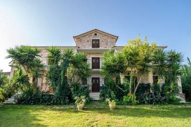 Apartment  Lithakia