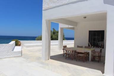 Villa Akrotiri