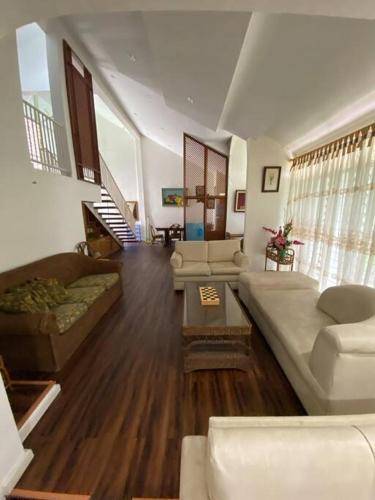 Villa  Dolat Rayat