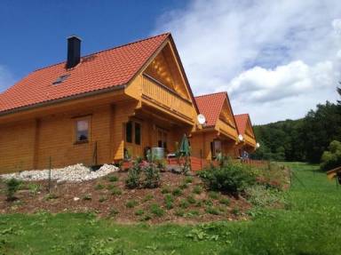 Wunderschönes Ferienhaus in Steina mit Terrasse, Garten und Grill