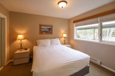 Resort Columbia Falls