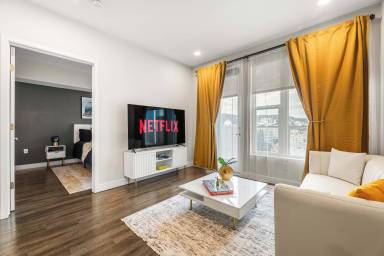 2BD Harmonia Retreat in Hollywood!FreeParking&Pool