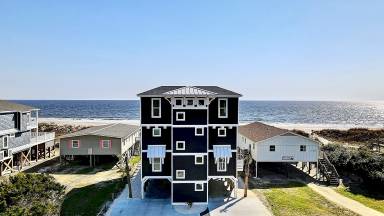 House Oak Island