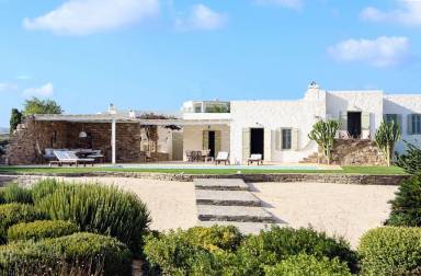 230 m² Villa