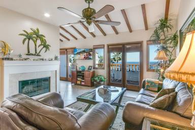 Airbnb  Avalon