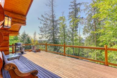 Airbnb  Camano Island