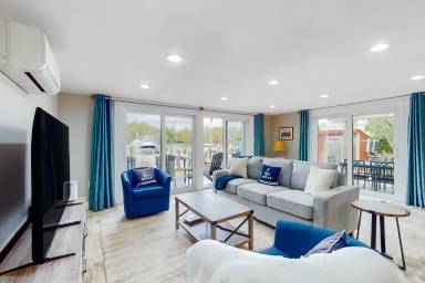 House  Odenton