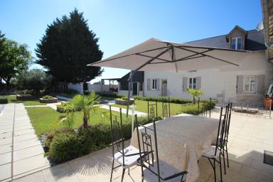 House  La Celle-Guenand