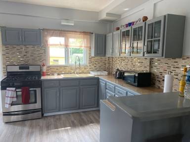 House Cedar Grove