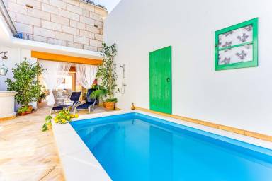 Hus  Santa Margalida