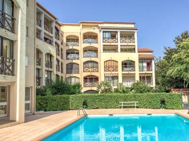 Appartamento con terrazza, piscina e giardino | Spiaggia nelle vicinanze | Accetta animali domestici