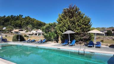 Villa con giardino, terrazza e piscina privata | Vista sul mare | Vicino alla spiaggia | Perfetta per il lavoro da remoto