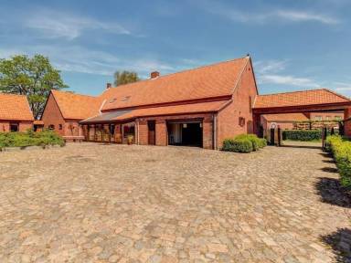 Huis 550 m²