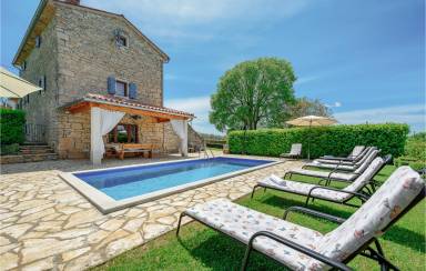 Casa 183 m²
