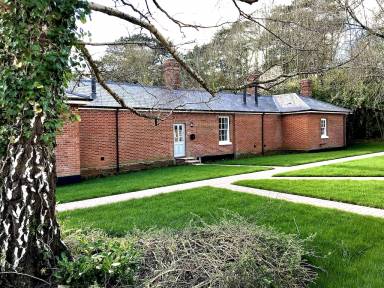 House Hamble-le-Rice
