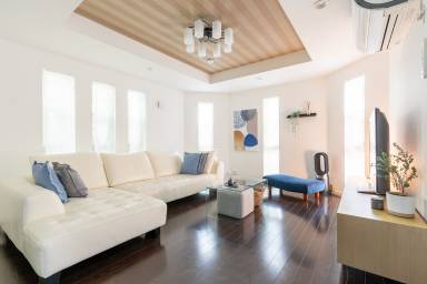 Huis 1 Chome-8 Nishiki