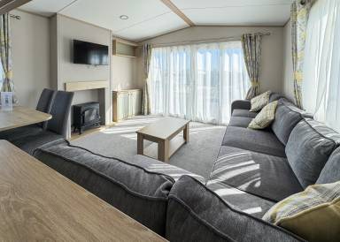 Family-friendly caravan | Close to the beach