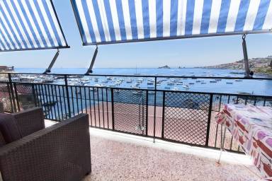 Apartment  Vampolieri I