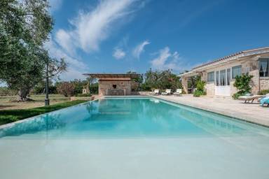 Villa Castellana Grotte