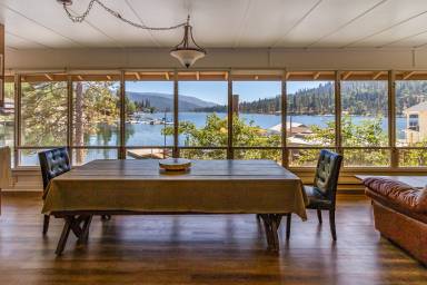 Cabin  Bass Lake