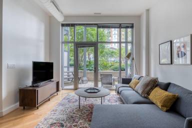 Apartment West McLean