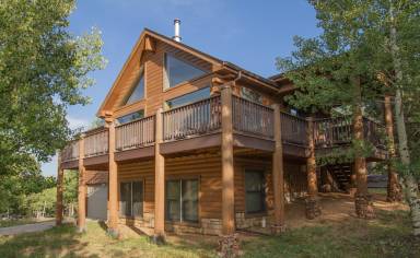 Cabin  Bailey