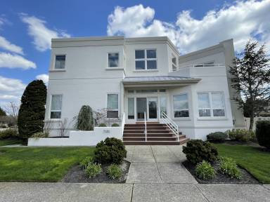 House Pool Longport