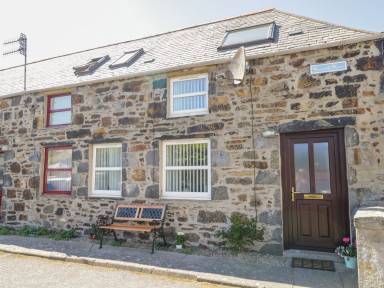 Cottage  Banff