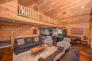House McHenry