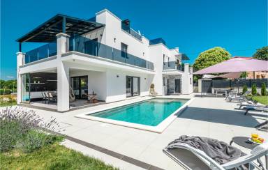 Huis 200 m²