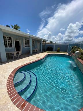 279 m² House