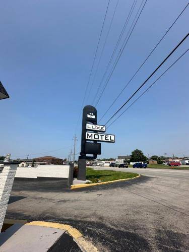 Luxe Motel