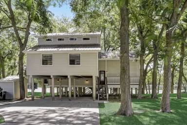 House Seguin